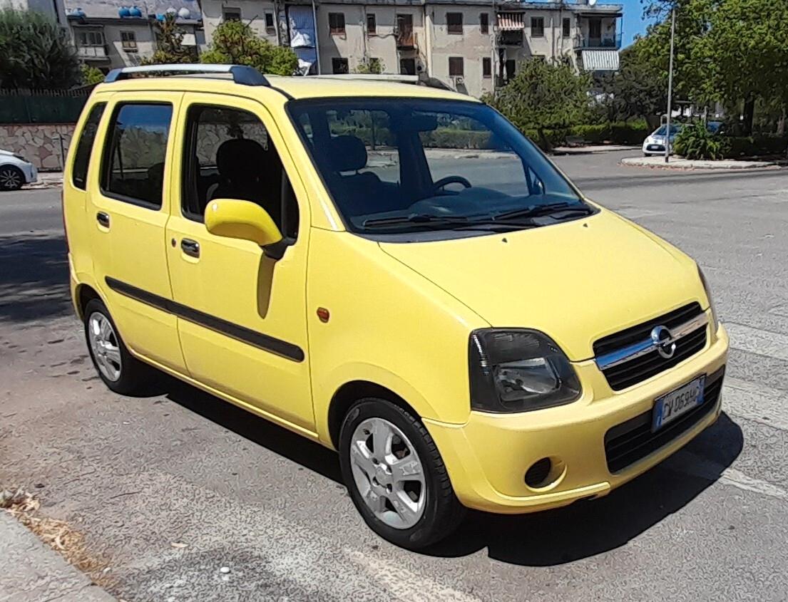 Opel Agila 1.0 12V Club