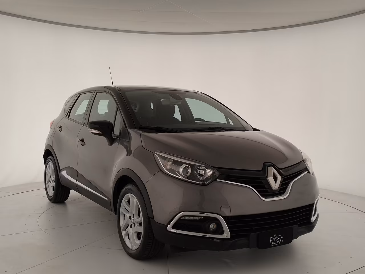 Renualt Captur 1.5 dci Zen 90cv E6 *102.000 KM*