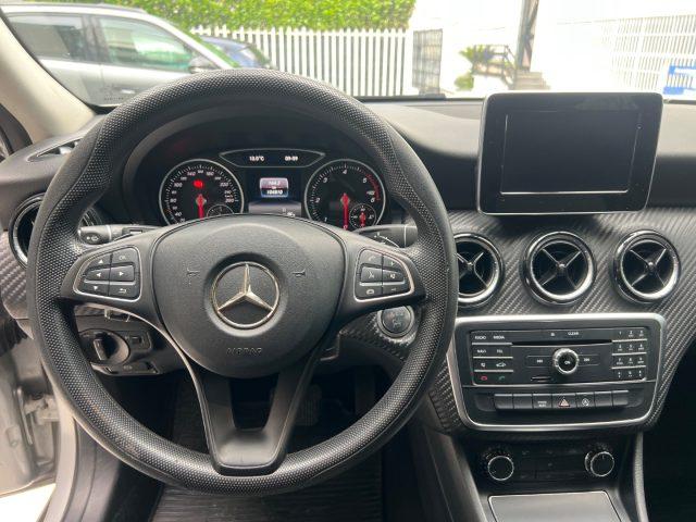 MERCEDES-BENZ GLA 180 d Business TUA A SOLI 199 EURO MENSILI