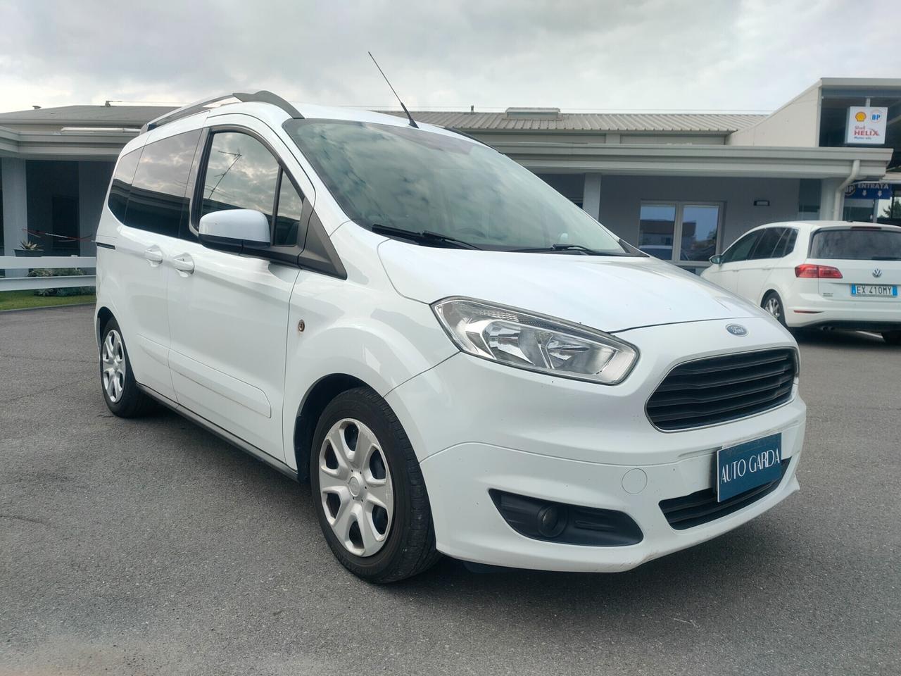 Ford Tourneo Courier 1.5 TDCI 75 CV Plus MOTORE SOSTITUITO