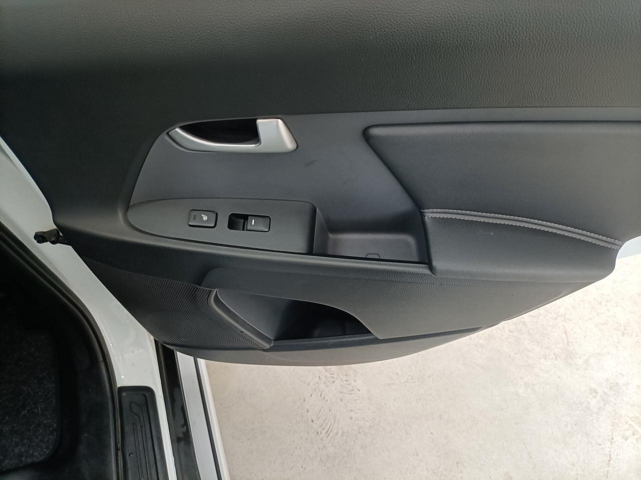 Kia Sportage 2.0 CRDI 136 CV VGT AWD Plus - 06/2013