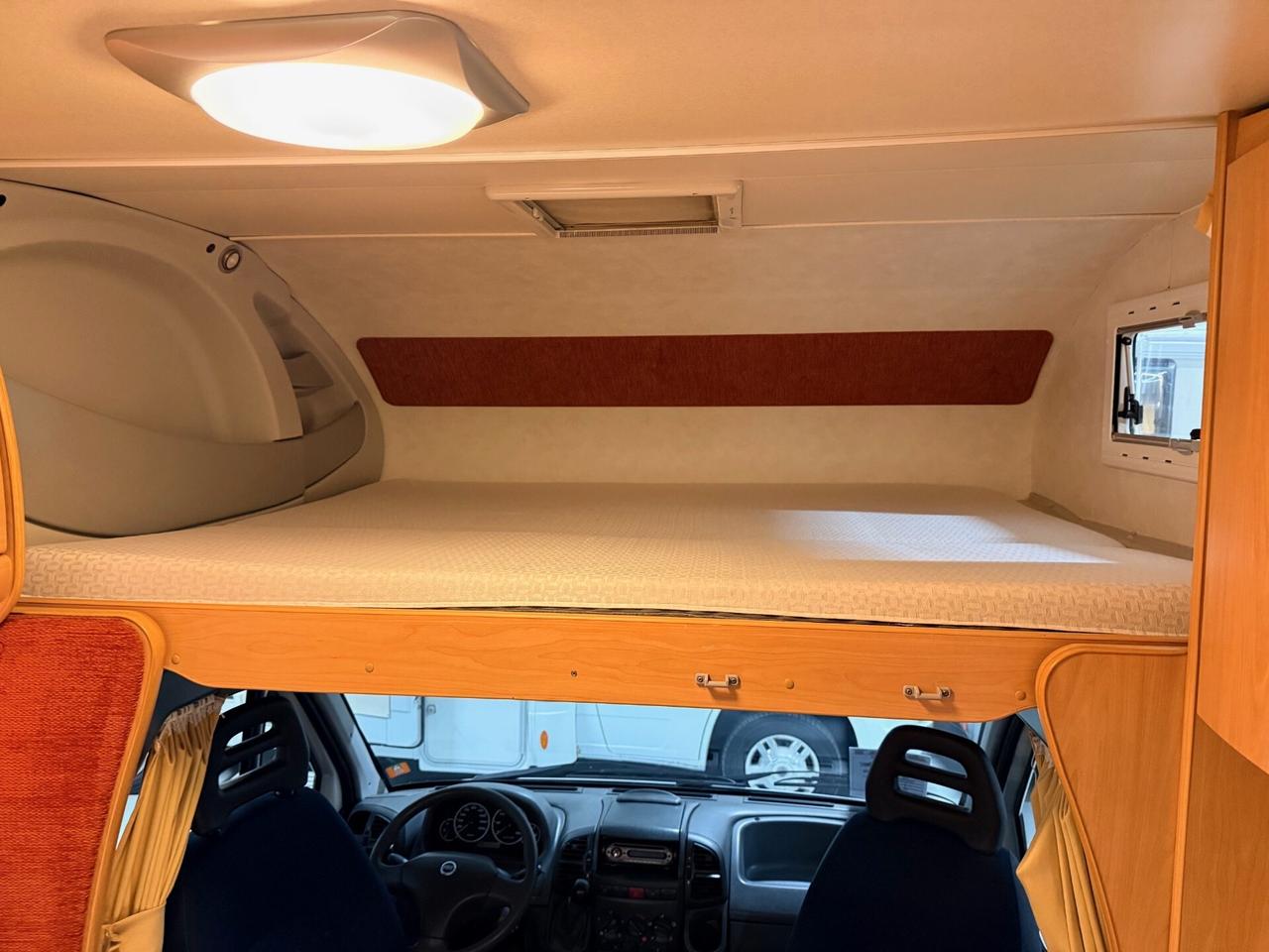 CAMPER CHALLENGER 133