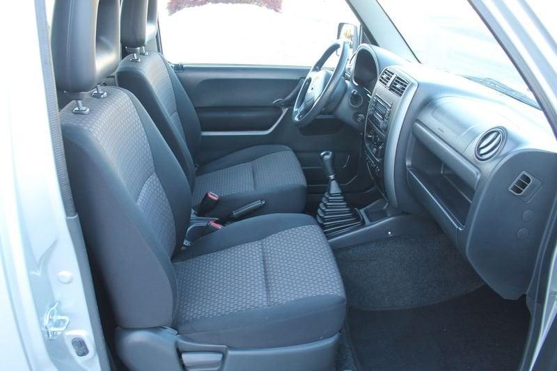 Suzuki Jimny Jimny 1.3i 16V cat 4WD JLX