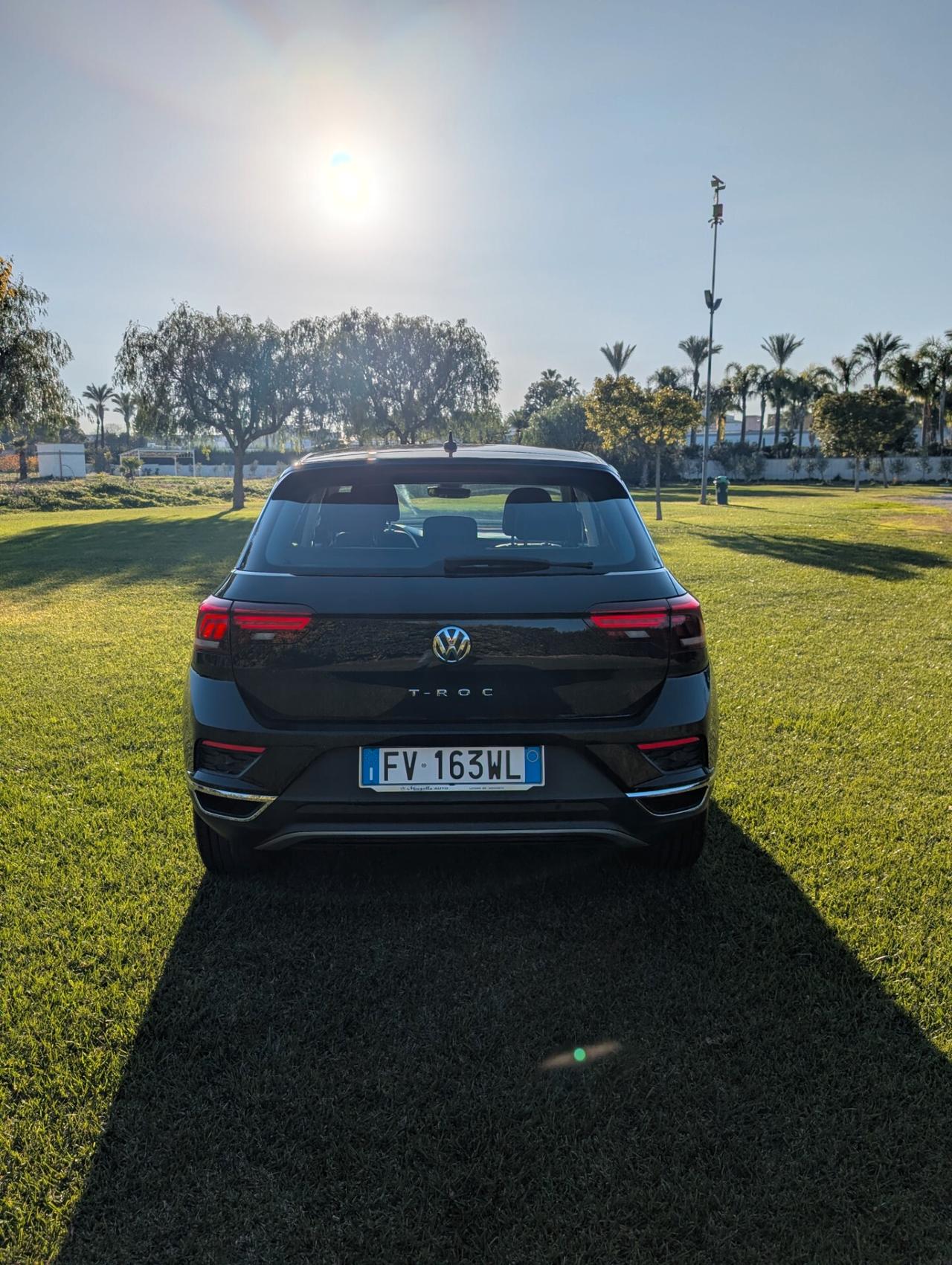 Volkswagen T-Roc 1.6 TDI ---FULL LED---VIRTUAL COCKPIT!!!