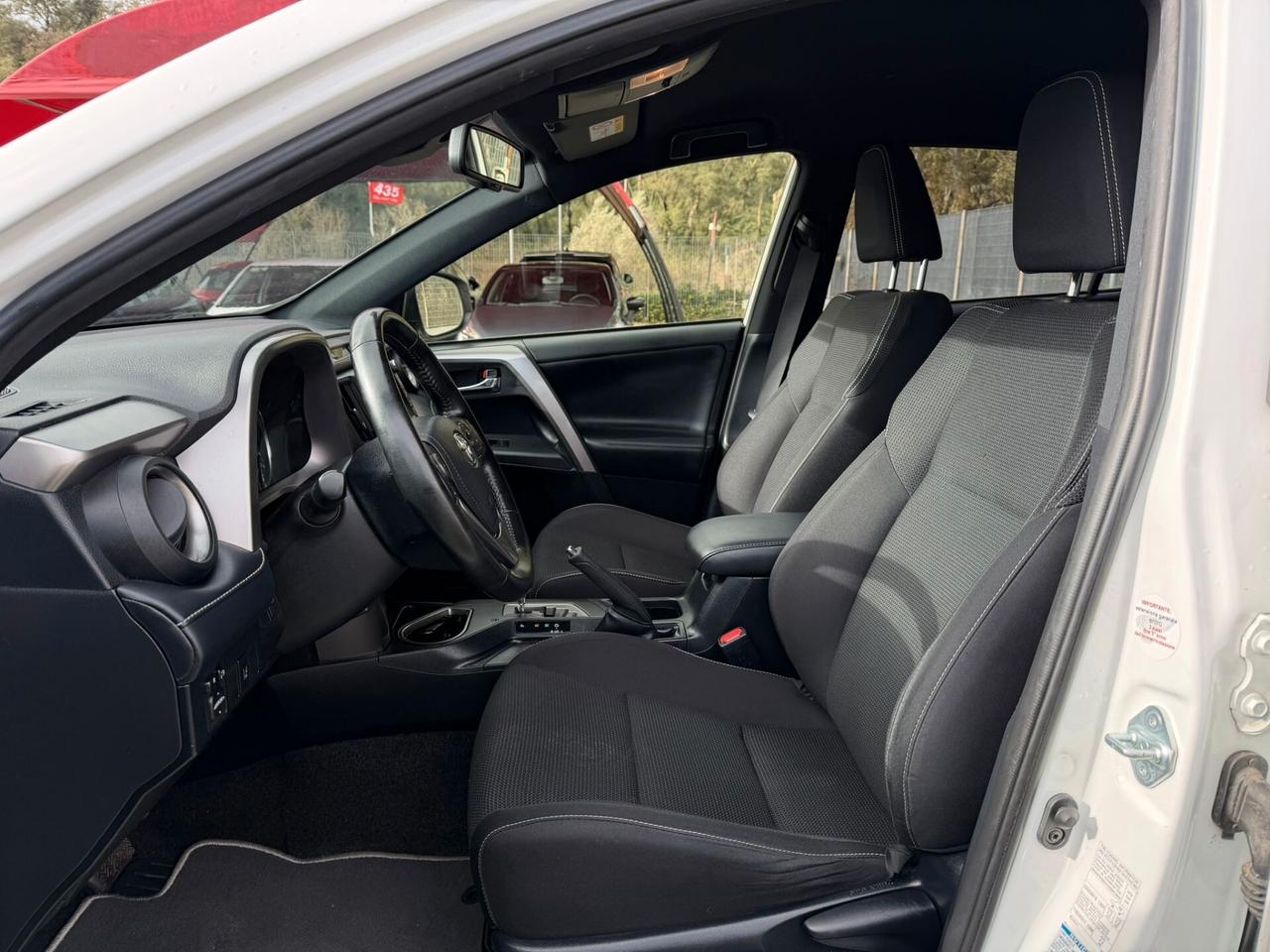 Toyota RAV 4 RAV4 2.5 Hybrid 2WD Lounge