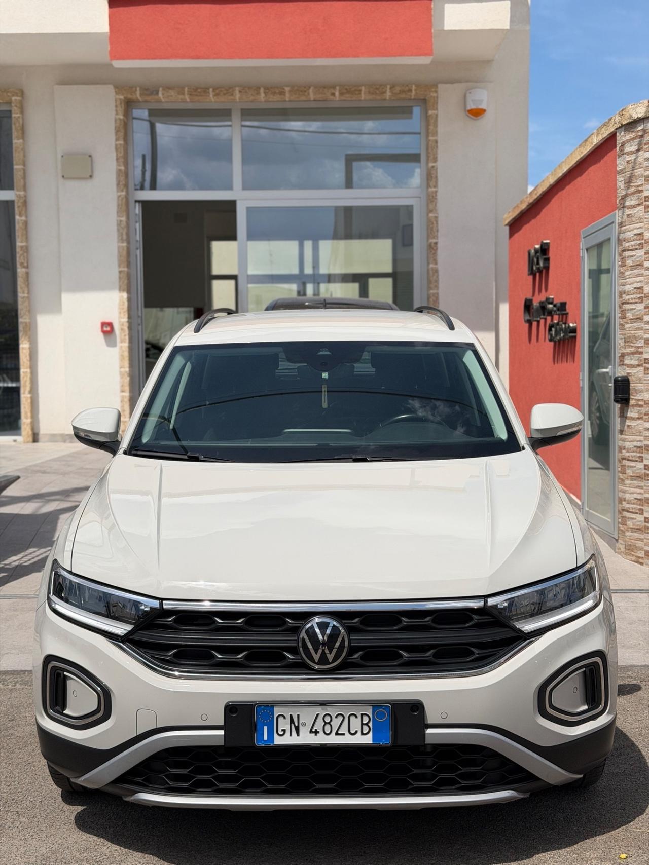 Volkswagen T-Roc Facelift 1.0 TSI 110 cv-2023/LED/PARK ASSISTANT
