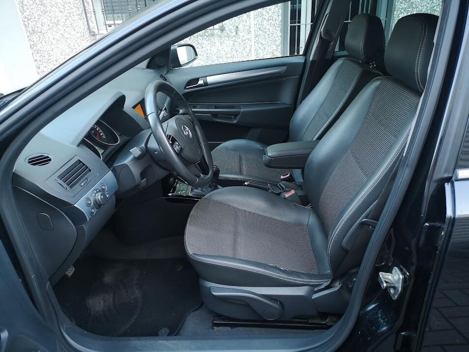 Opel Astra 1.7 CDTI 110CV Station Wagon Cosmo