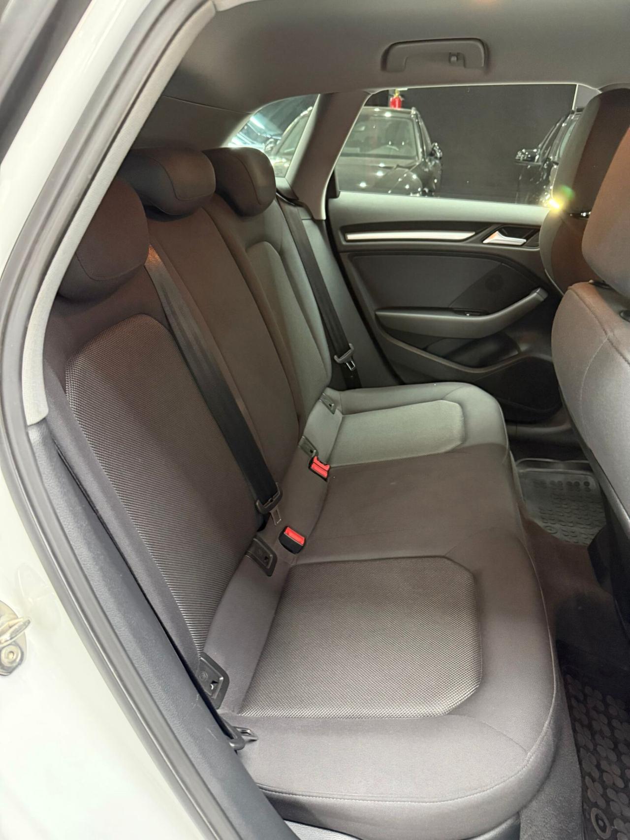 Audi A3 SPB 35 TFSI COD S tronic Admired