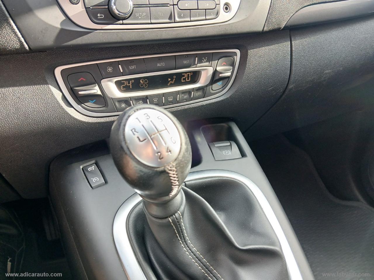 RENAULT Scénic XMod 1.5 dCi 110 CV Limited
