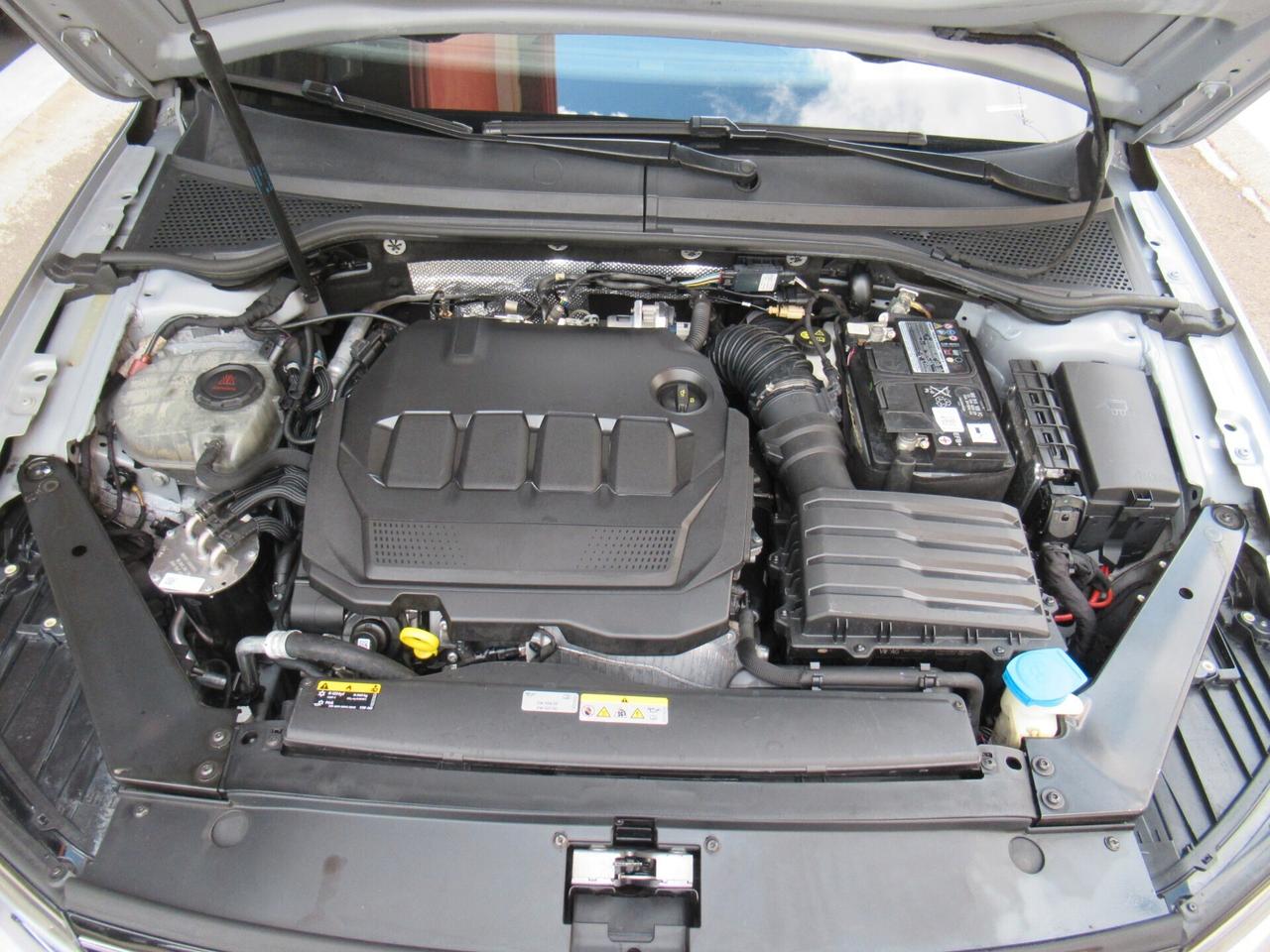 Volkswagen Passat Variant 2.0 TDI SCR 200 CV DSG Executive