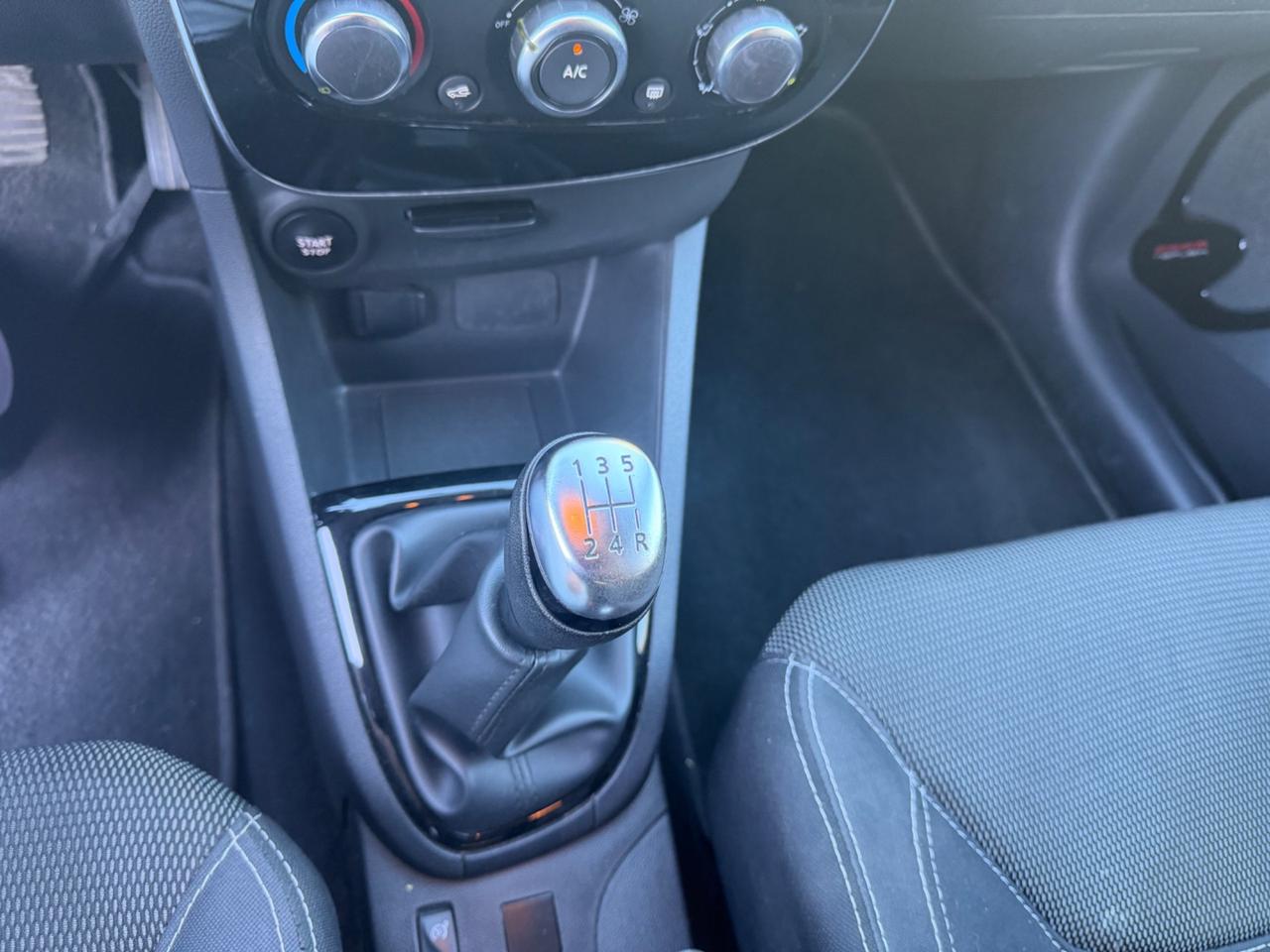 Renault Clio 1.5D 90CV 5P Busin. PASSAG. COMPRESO
