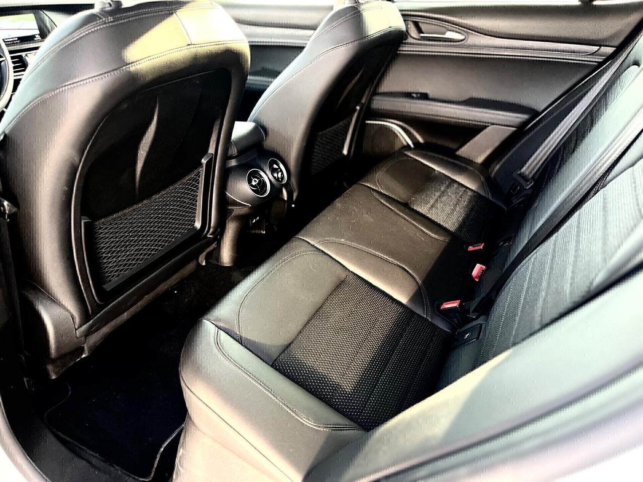 Alfa Romeo Stelvio 2.2 Turbodiesel 210 CV AT8 Q4 Executive