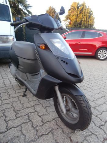 Aprilia Sonic 50 del 1998 compreso targa -tagliando-garanzia