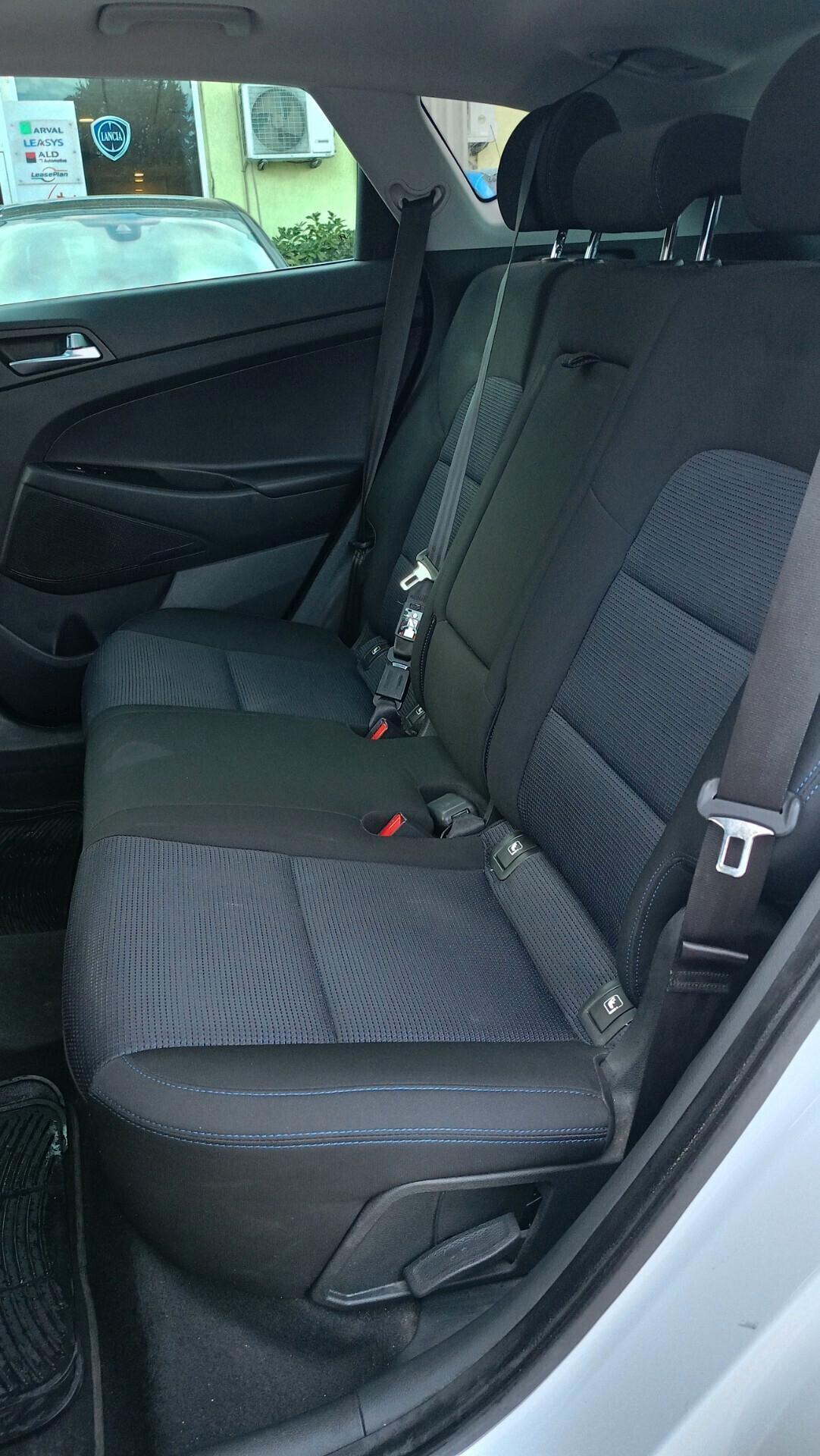 Hyundai TUCSON 1.7 CRDi 2WD Xpossible