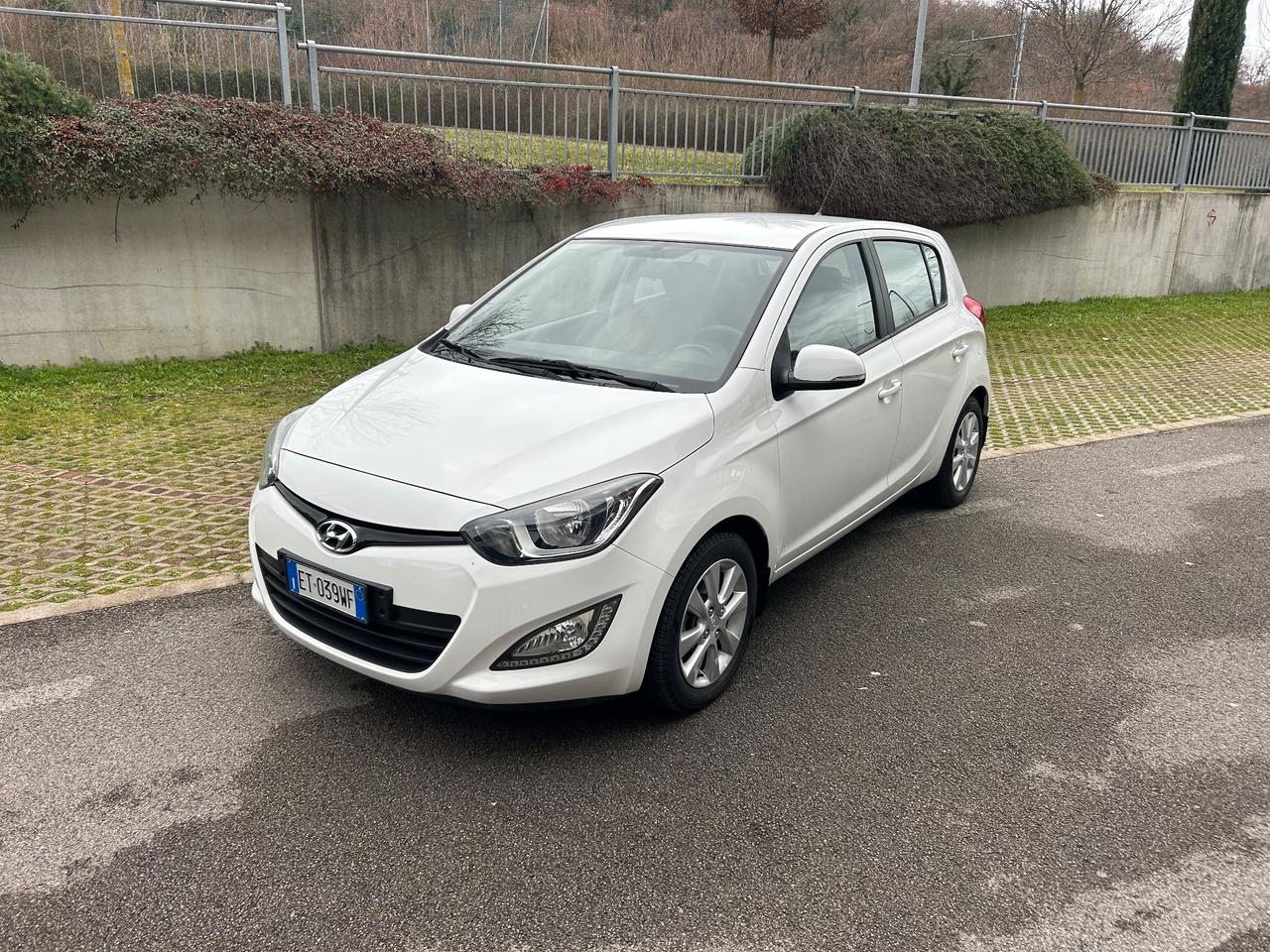 Hyundai i20 1.2 5p. BlueDrive GPL Sound Edition