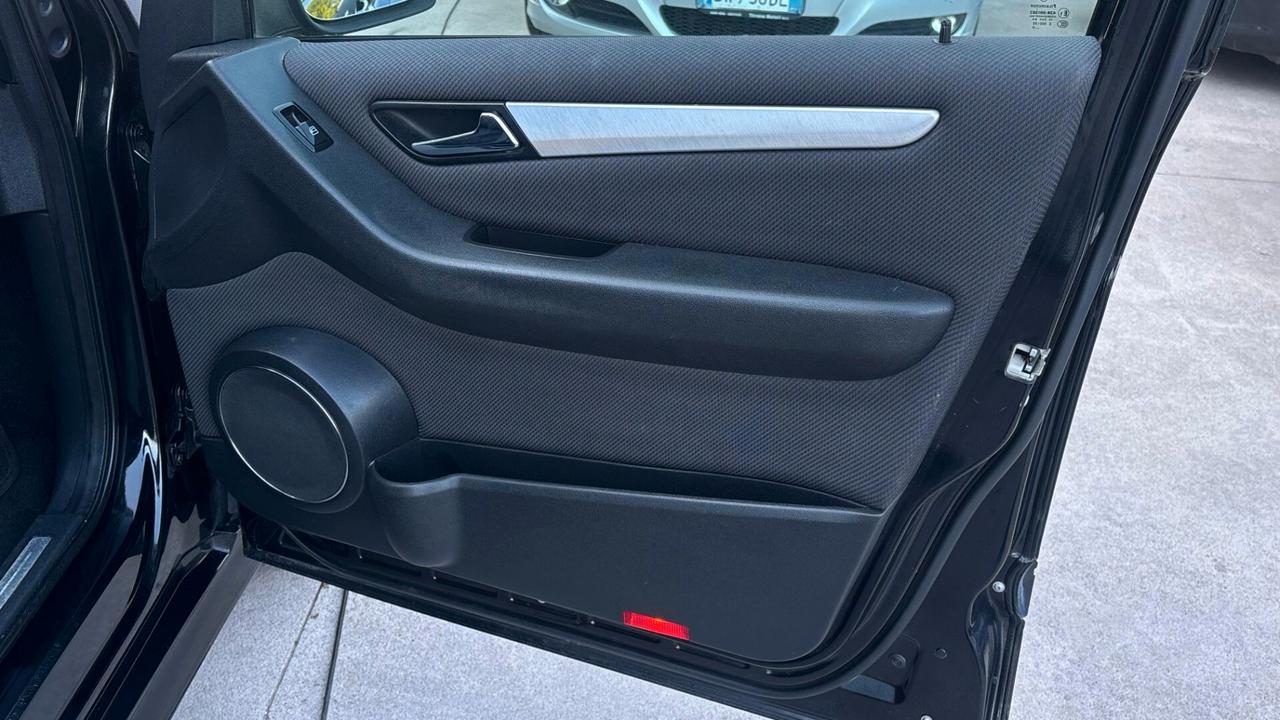 Mercedes-benz A 170 160 AUTOMATIC Style