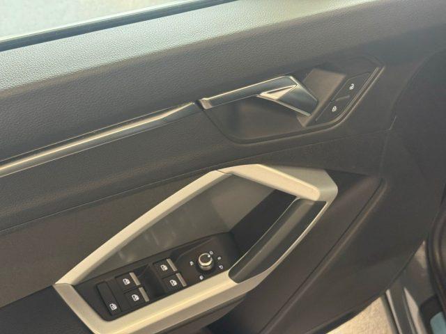 AUDI Q3 35 TDI S tronic Advanced