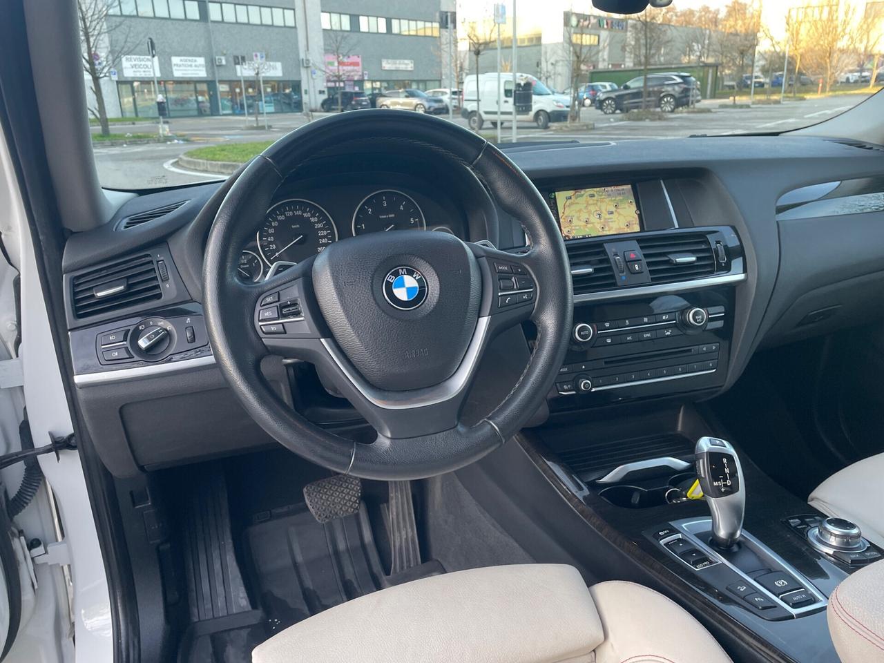 Bmw X4 xDrive20d xLine*Gancio traino*Pelle*Navi*Tetto*