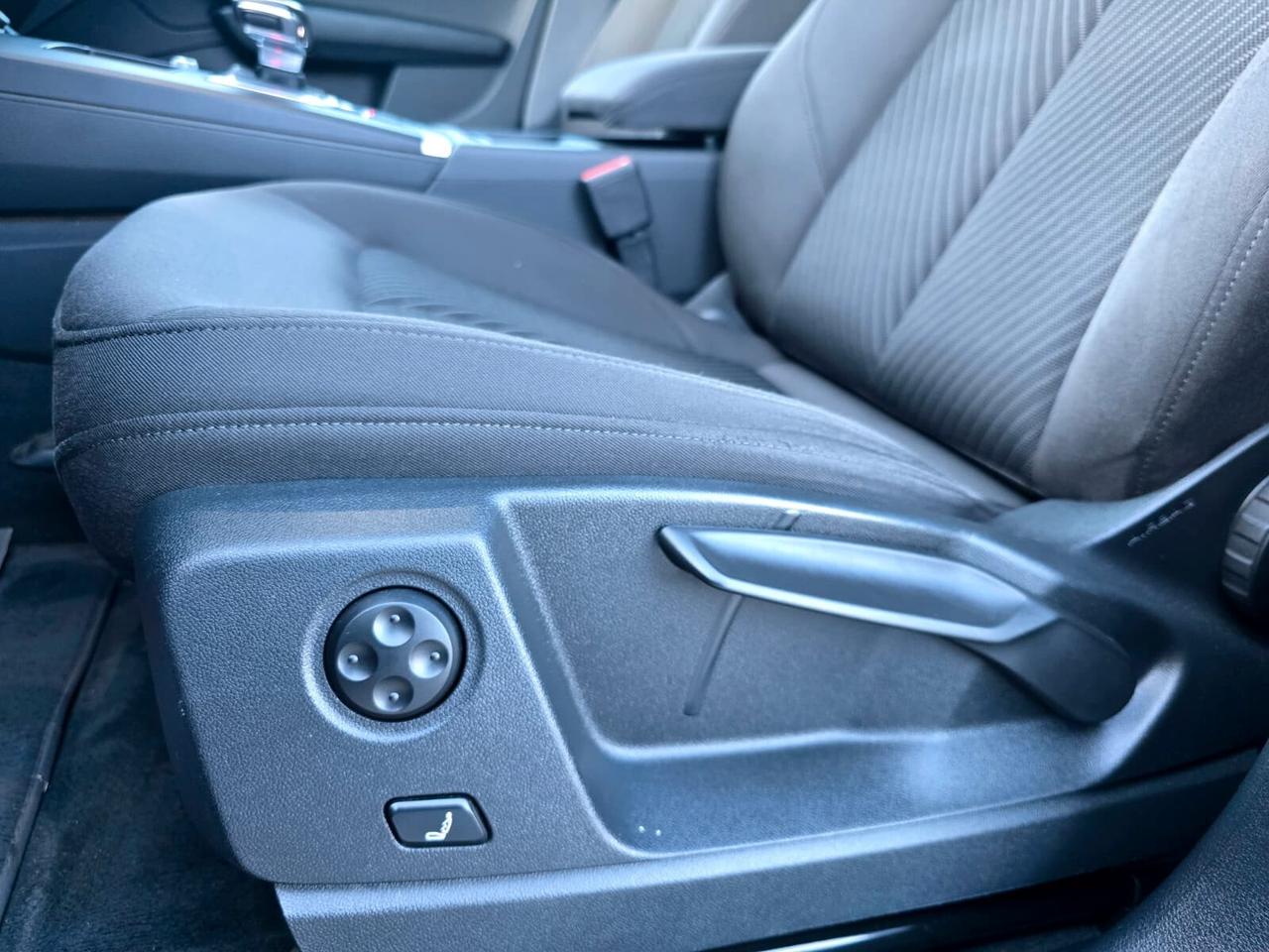 Audi Q5 SPB Sportback mhev 40 TDI quattro S tronic Business Advanced