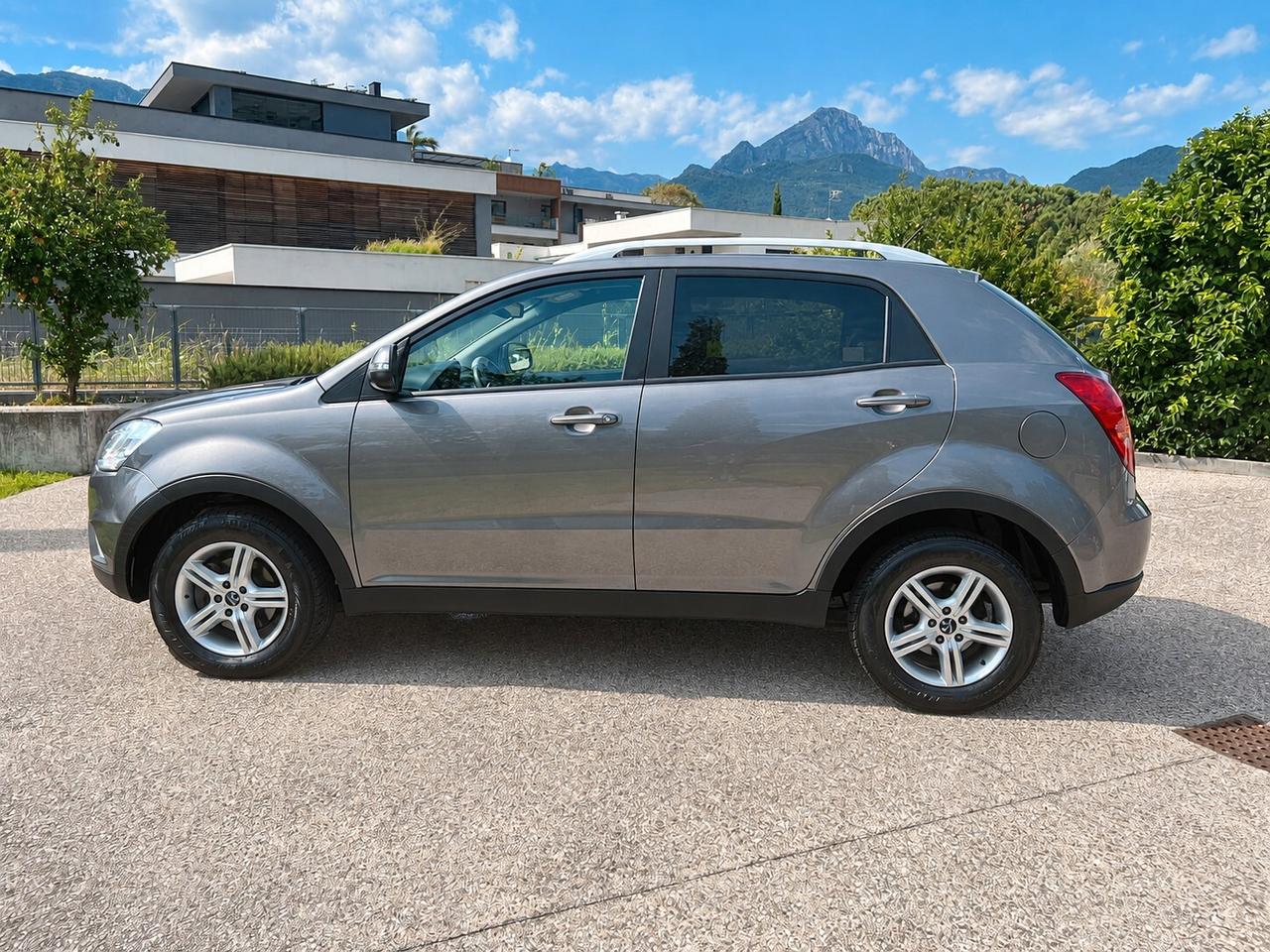 Ssangyong Korando 2.0 e-XDi 175 CV AWD AT Classy