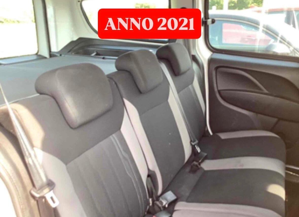 FIAT DOBLO' MAXI 1.6mjt 105cv AUTOCARRO 5 POSTI