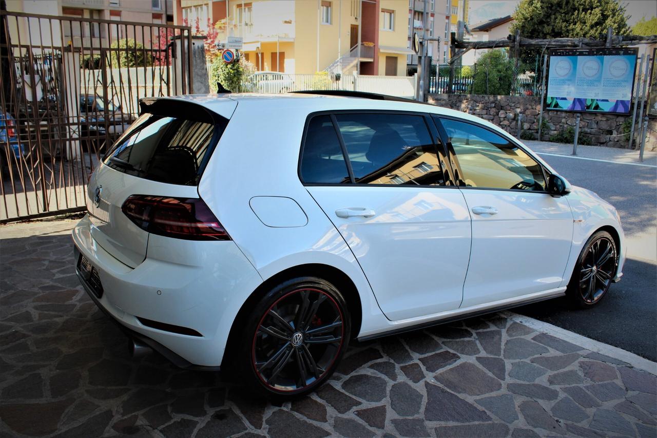 Volkswagen Golf GTI 2.0 230 CV TSI 5p. tetto apribile