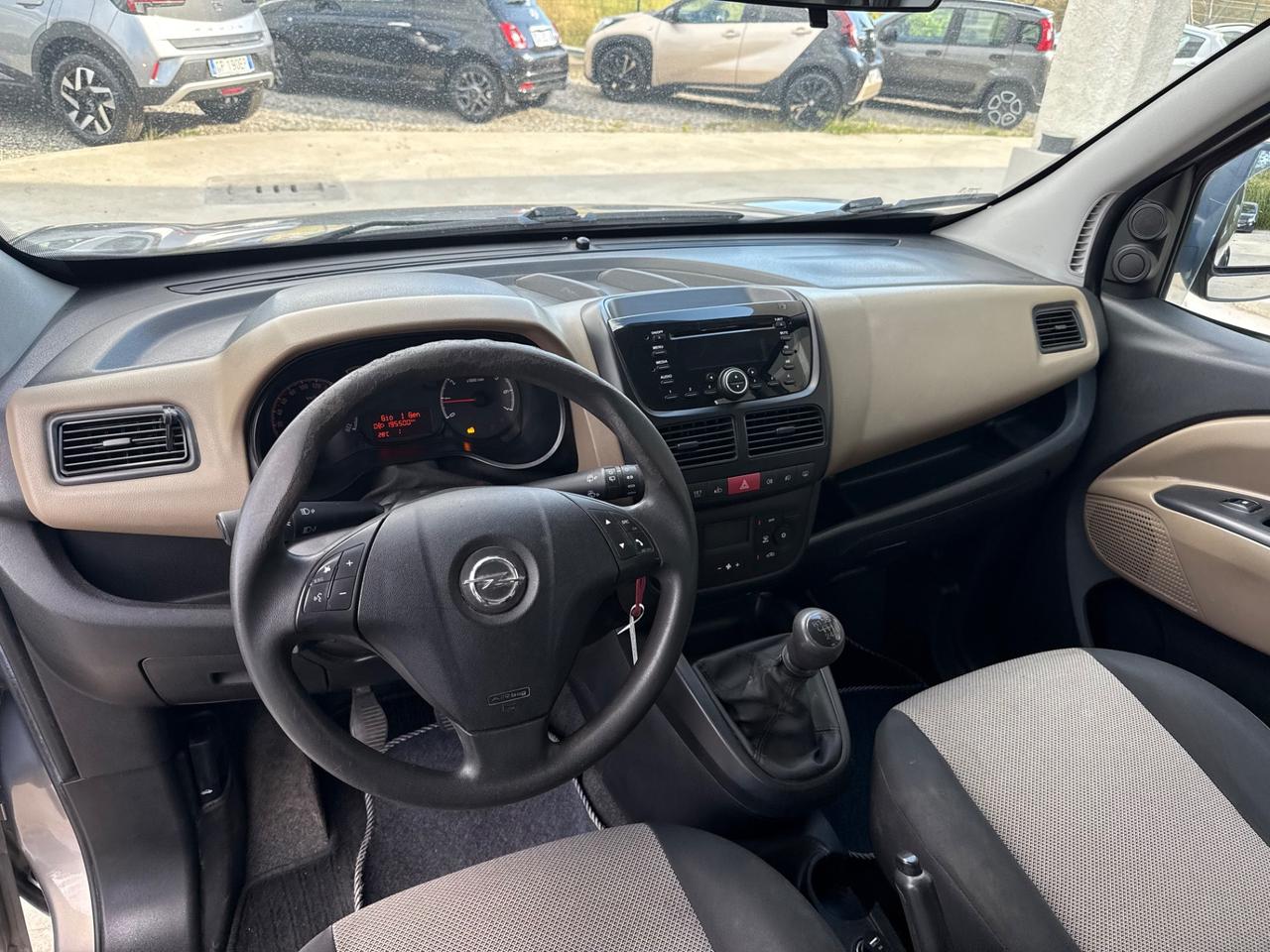 Opel Combo 1.6 CDTi 105CV Cosmo
