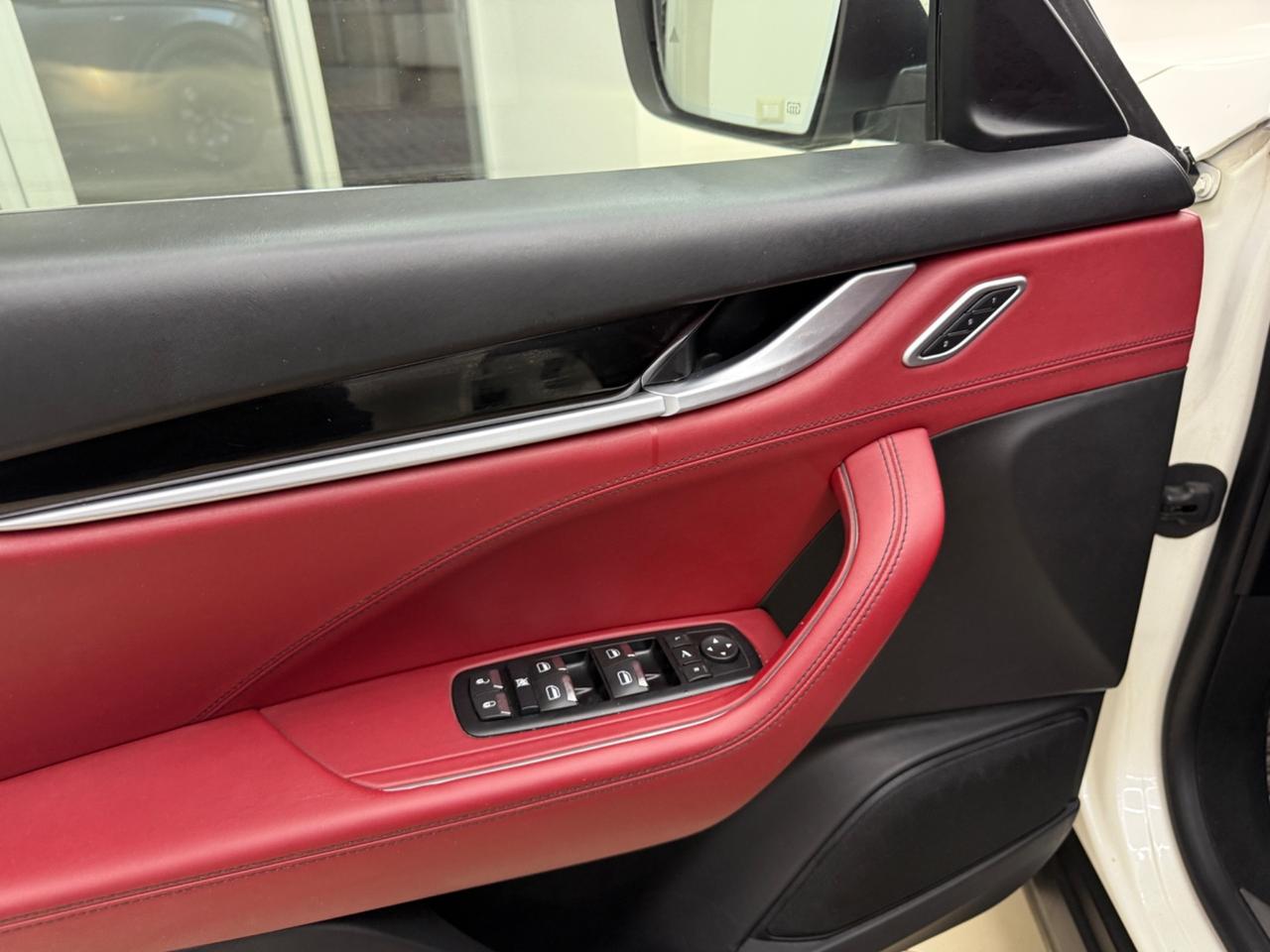 Maserati Levante V6 Diesel 250CV SOLI 126.000KM