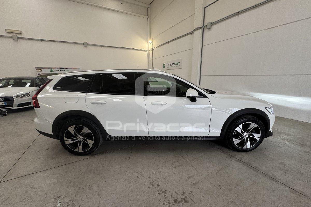 VOLVO V60 Cross Country D4 AWD Geartronic Business Plus