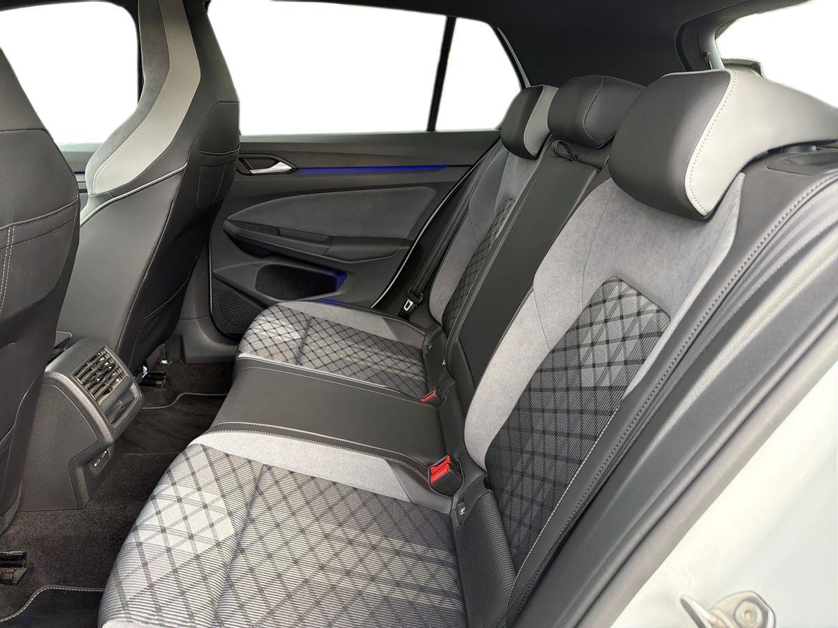 VOLKSWAGEN Golf 1.5 tsi evo act R-Line 130cv