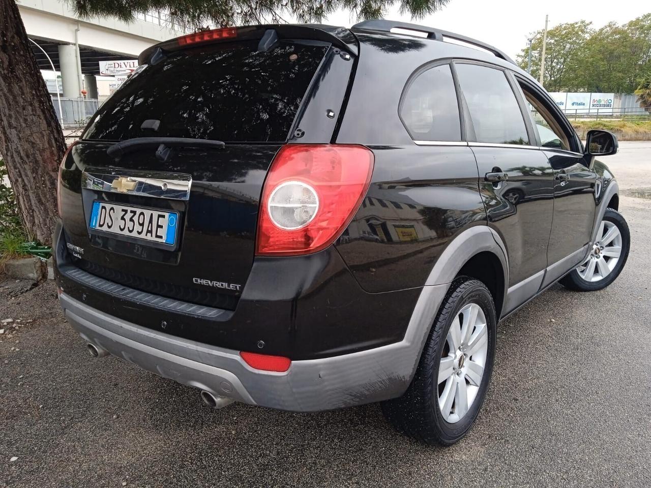 Chevrolet Captiva 2.0 VCDi LT 5 POSTI