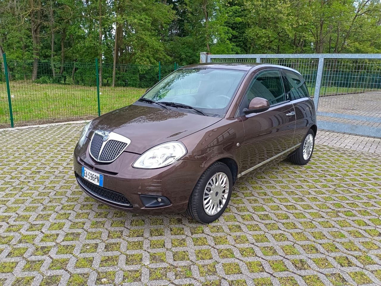 Lancia Ypsilon 1.2 Versus 60Cv*Clima*City*Mp3*Neopatentati