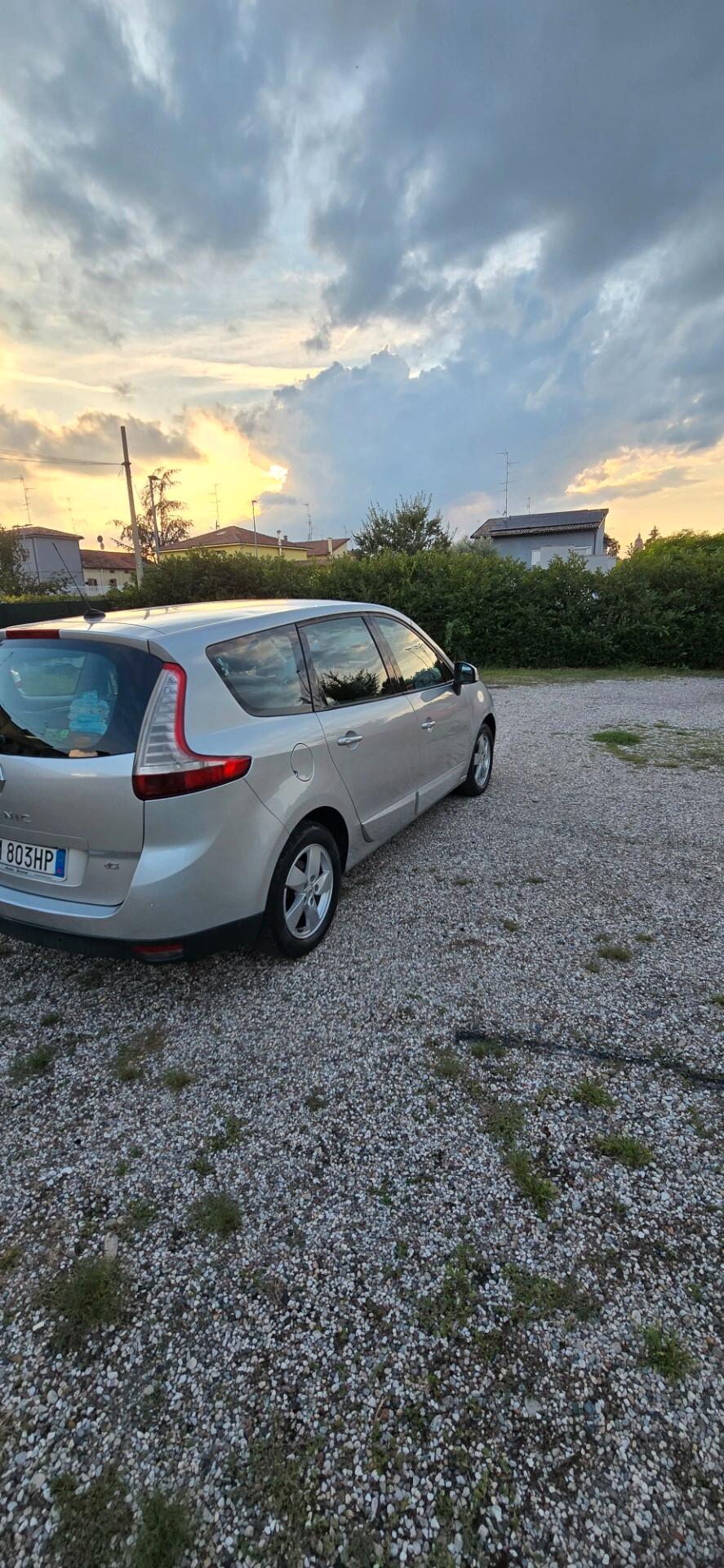 Renault Scenic Scénic X-Mod 1.5 dCi 110CV Dynamique