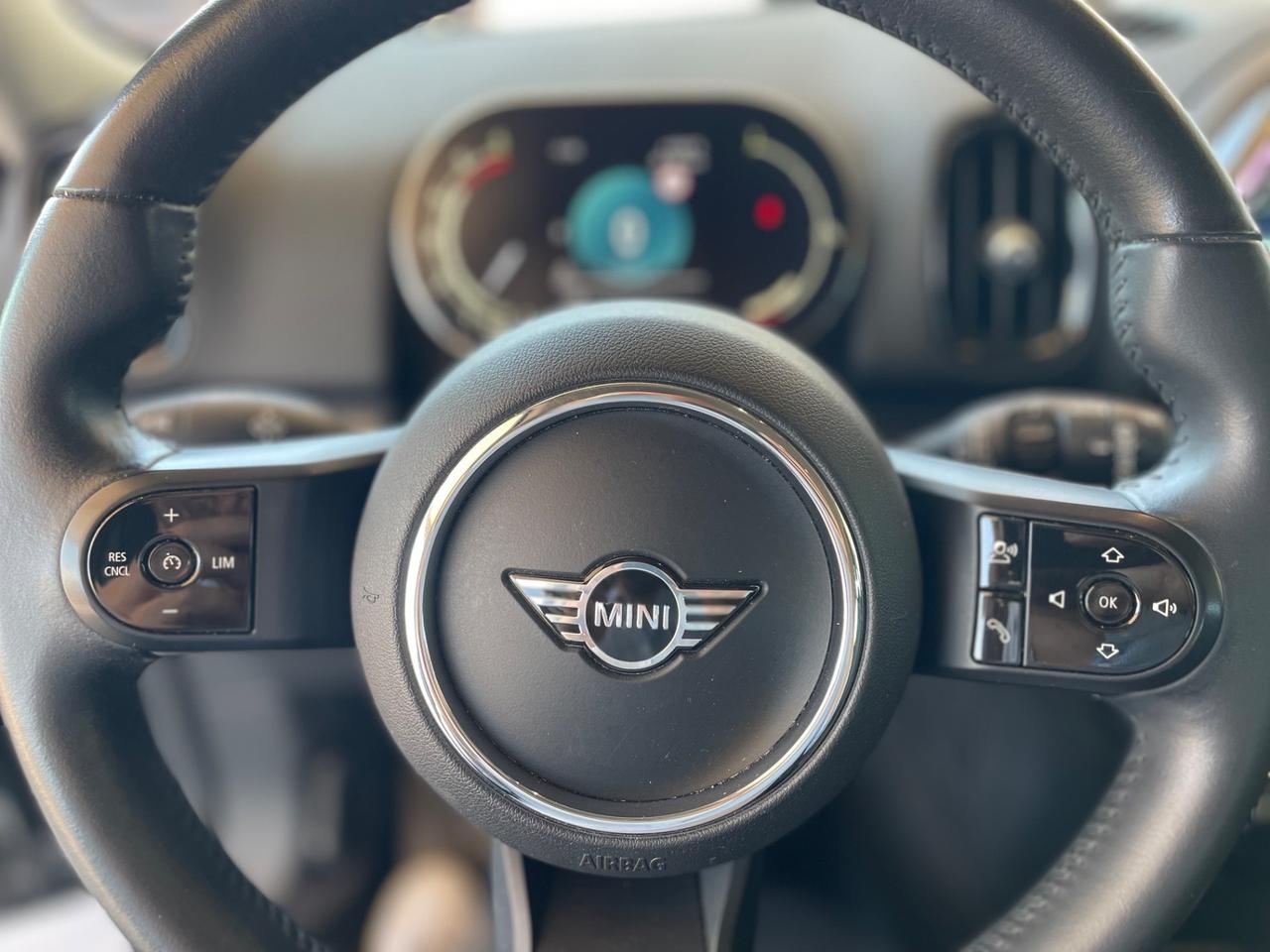 Mini One Countryman Automatica Total Black