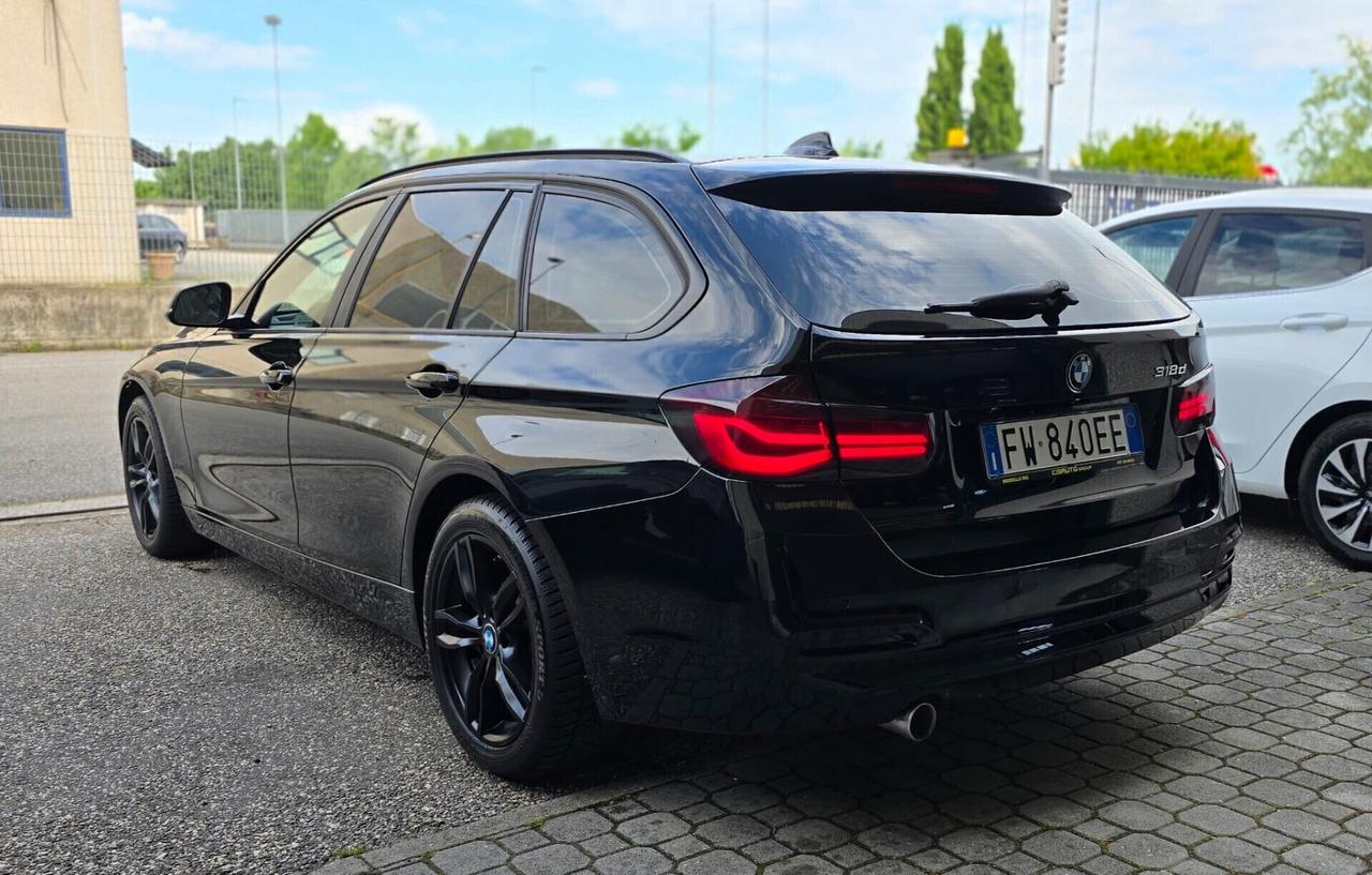 Bmw 318 318d AUTOMATICA SW BLACK EDITION