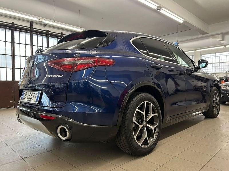 Alfa Romeo Stelvio 2.2 Turbodiesel 210 CV AT8 Q4 Ti