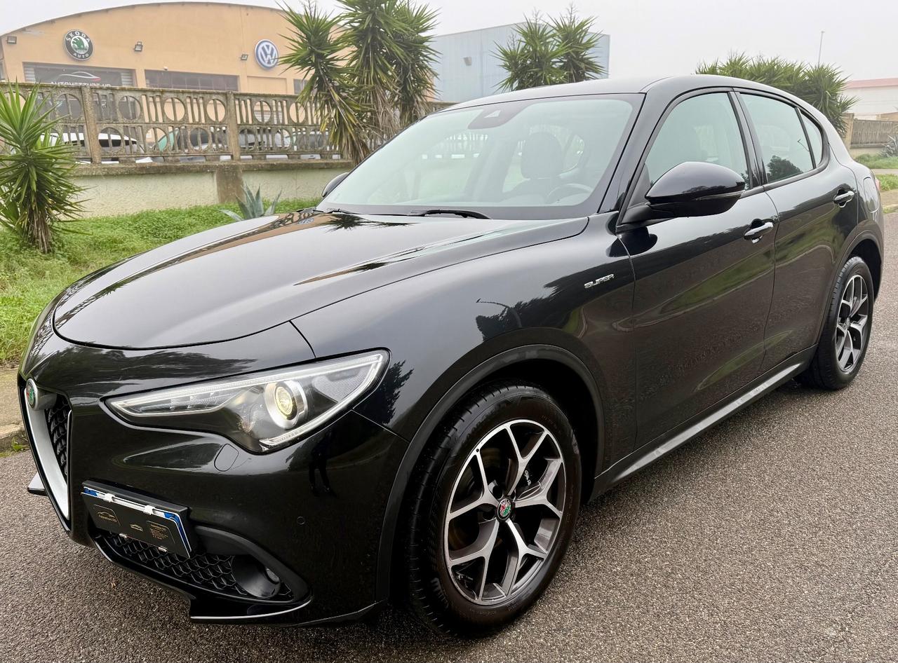 Alfa Romeo Stelvio 2.2 Turbodiesel 190 CV AT8 RWD Executive