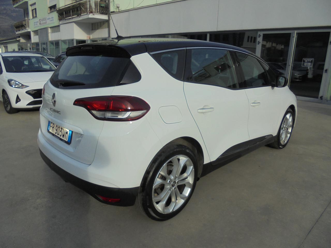 Renault Scenic Scénic dCi 130 CV Energy Sport Edition2