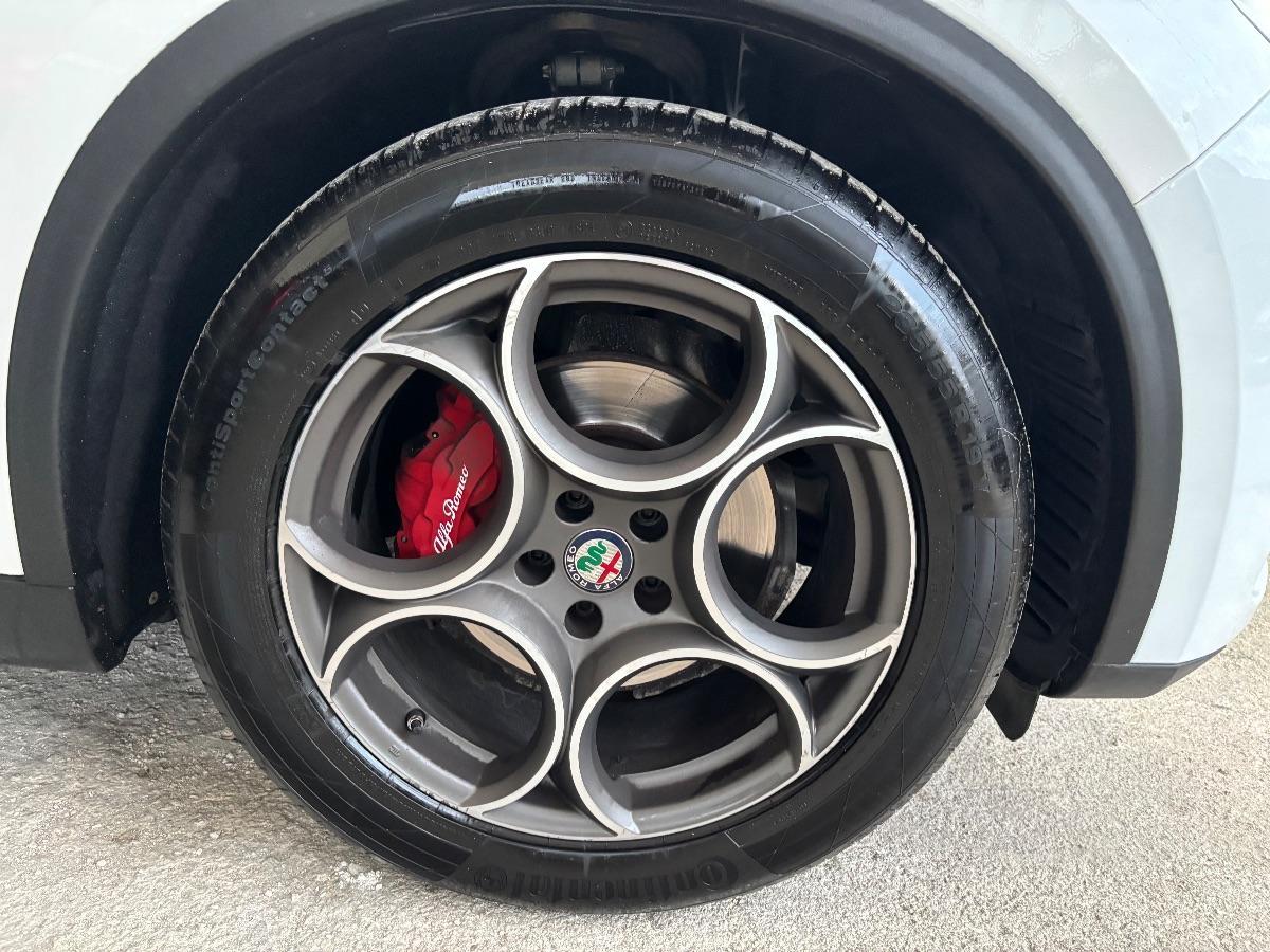 ALFA ROMEO - Stelvio - 2.2 T.diesel 190CV AT8 Q4 Sprint
