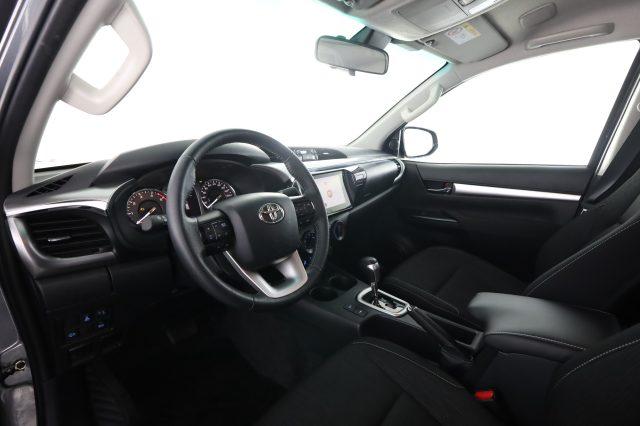 TOYOTA Hilux Hilux 2.4 D-4D A/T 4WD 4 porte Double Cab Lounge