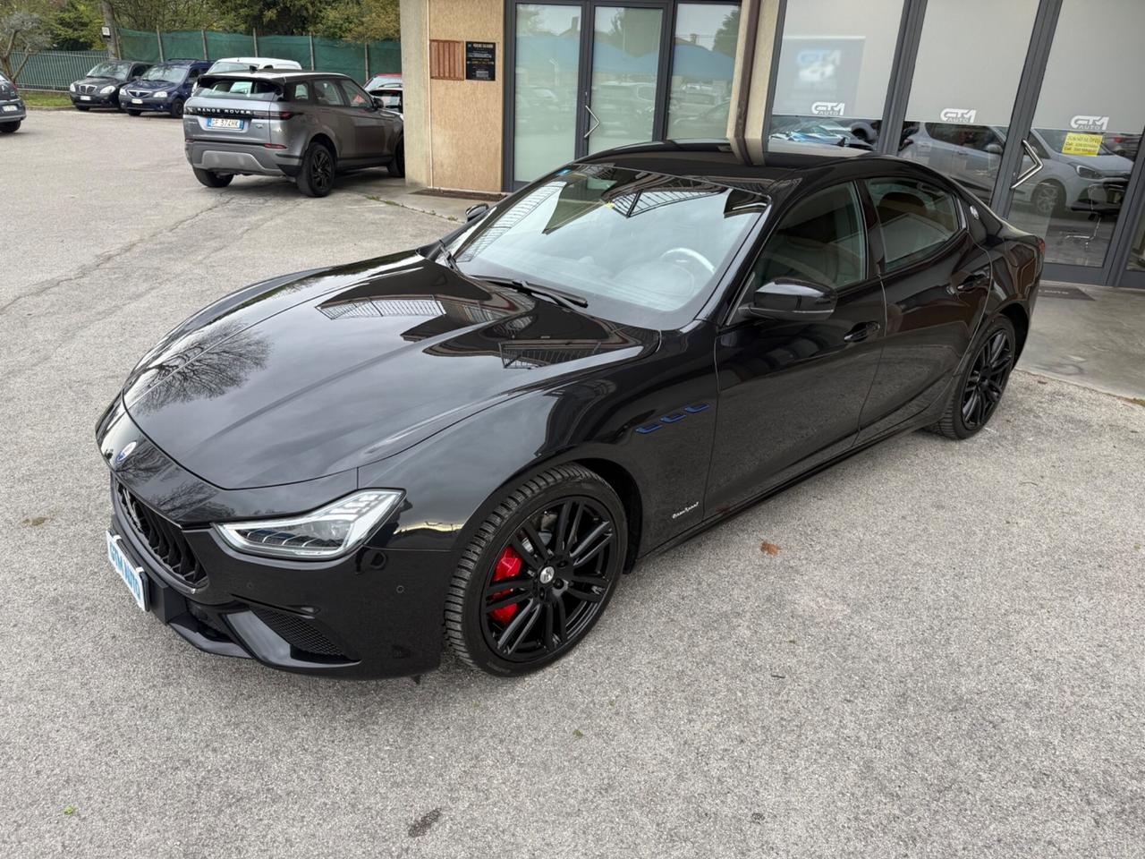 Maserati Ghibli L4 330 CV MHEV Gransport