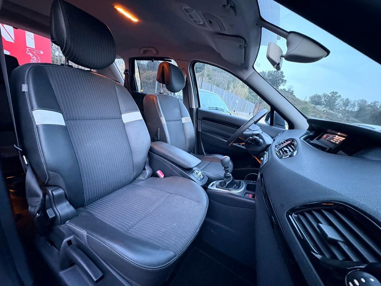 Renault Scenic Scénic X-Mod 1.6 dCi 130CV Luxe