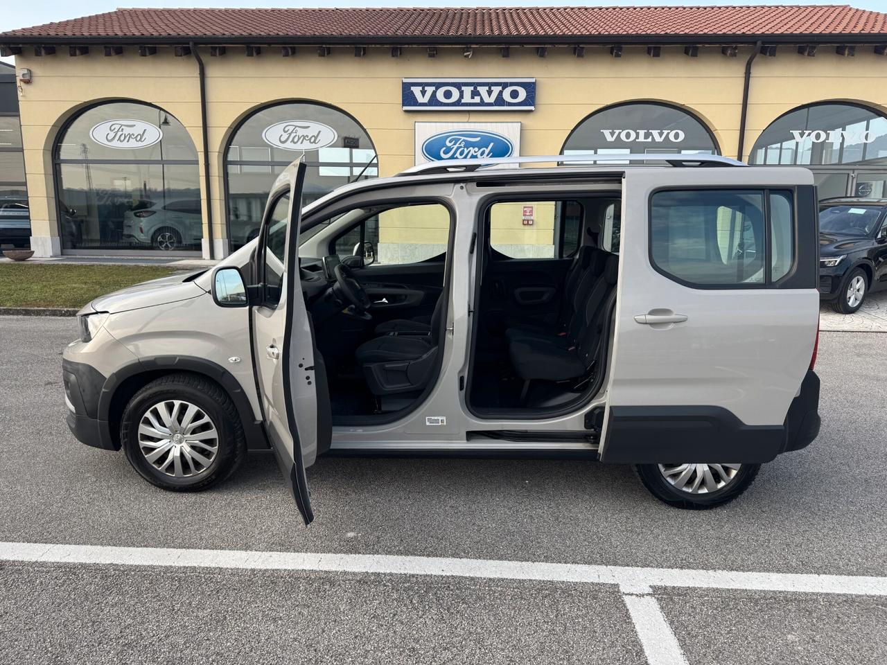 Peugeot Rifter 1.5 BlueHDi 100CV Active Standard Manuale