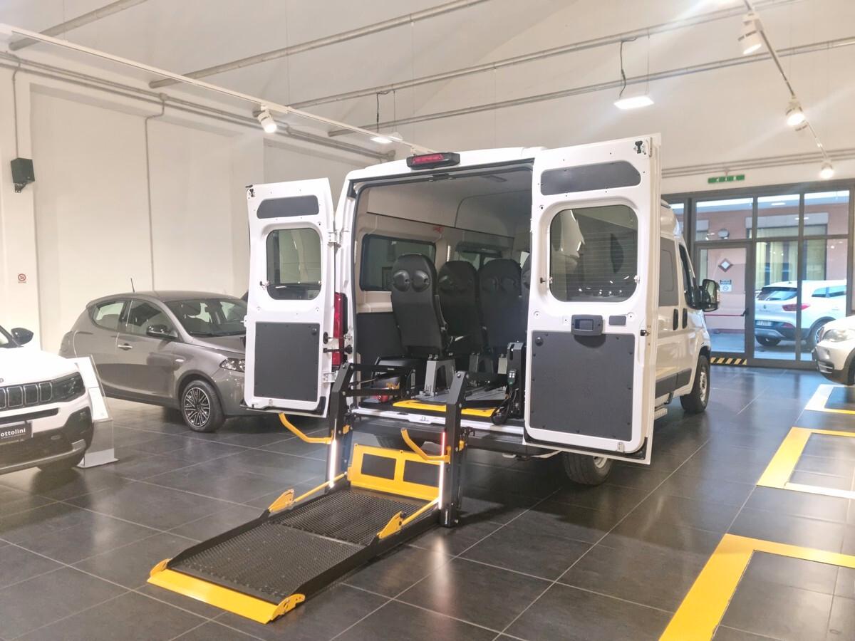 Fiat Ducato 2.2 Mjt 140cv trasporto disabili OLMEDO
