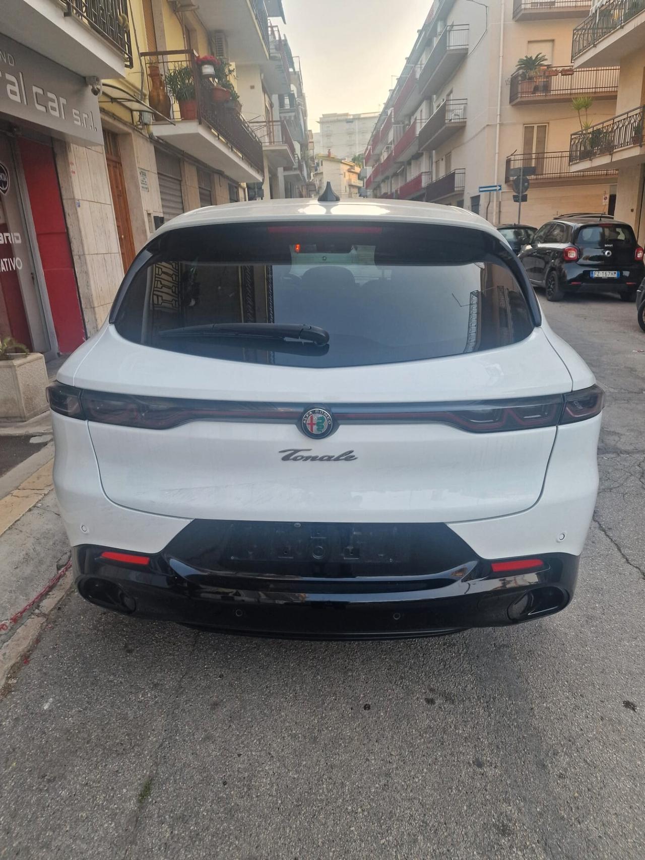 Alfa Romeo Tonale 1.6 diesel 130 CV TCT6 Veloce