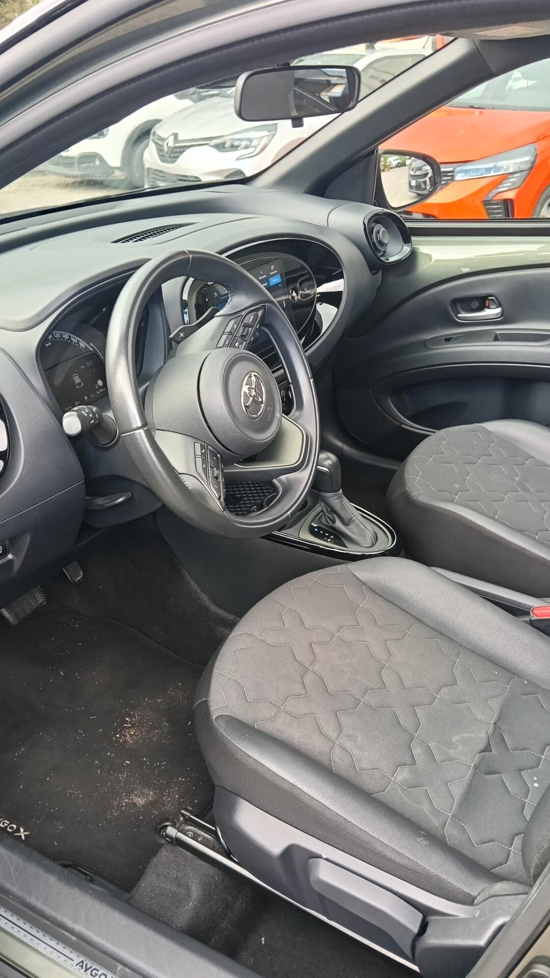 Toyota Aygo X 1.0 VVT-i 72 CV 5 porte Lounge Air S-CVT