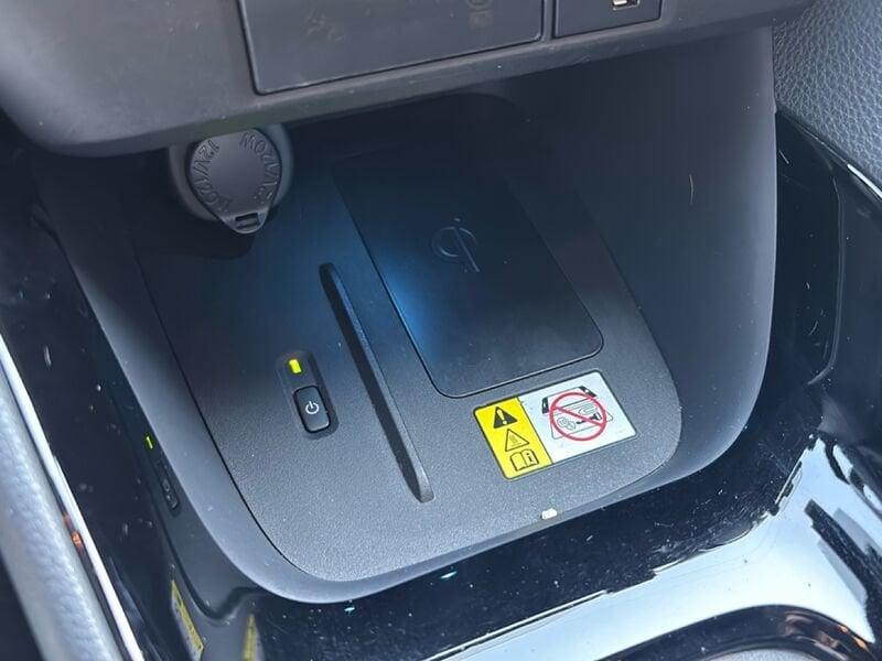 Toyota Yaris Hybrid Lounge MY22