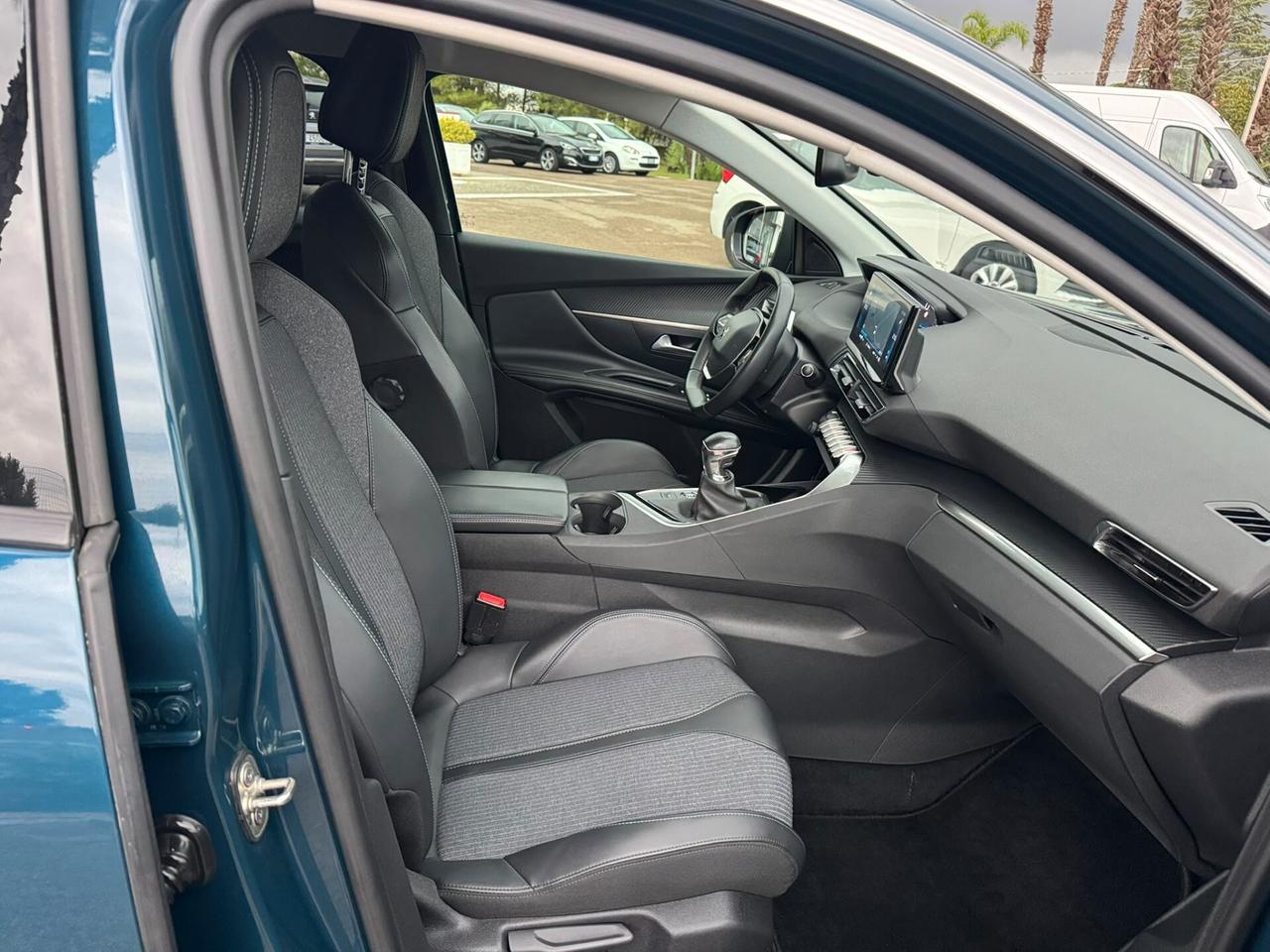 Peugeot 3008 BlueHDi 130 S&S Allure