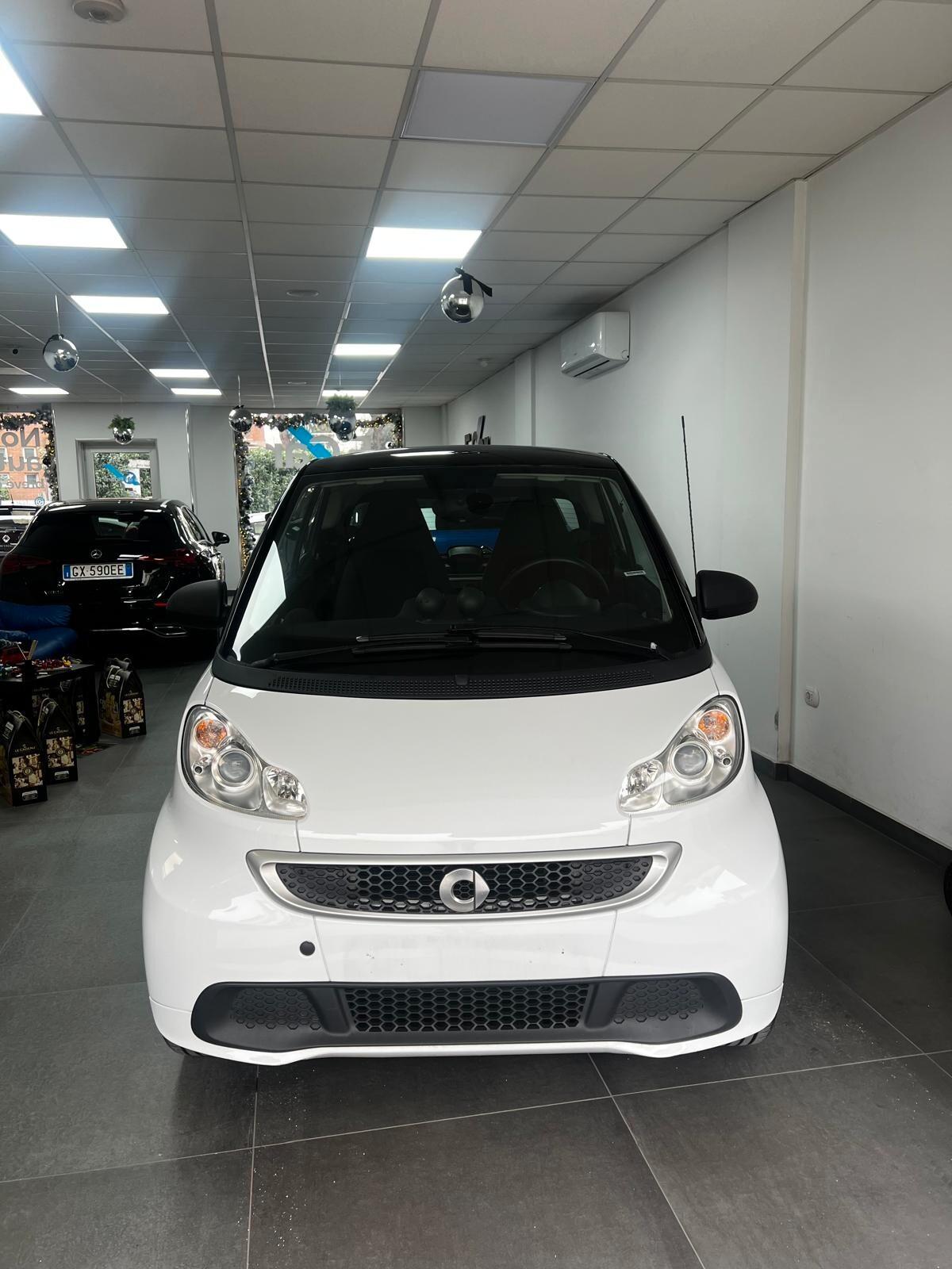 Smart ForTwo 1000 52 kW MHD coupé passion RESTAYLING