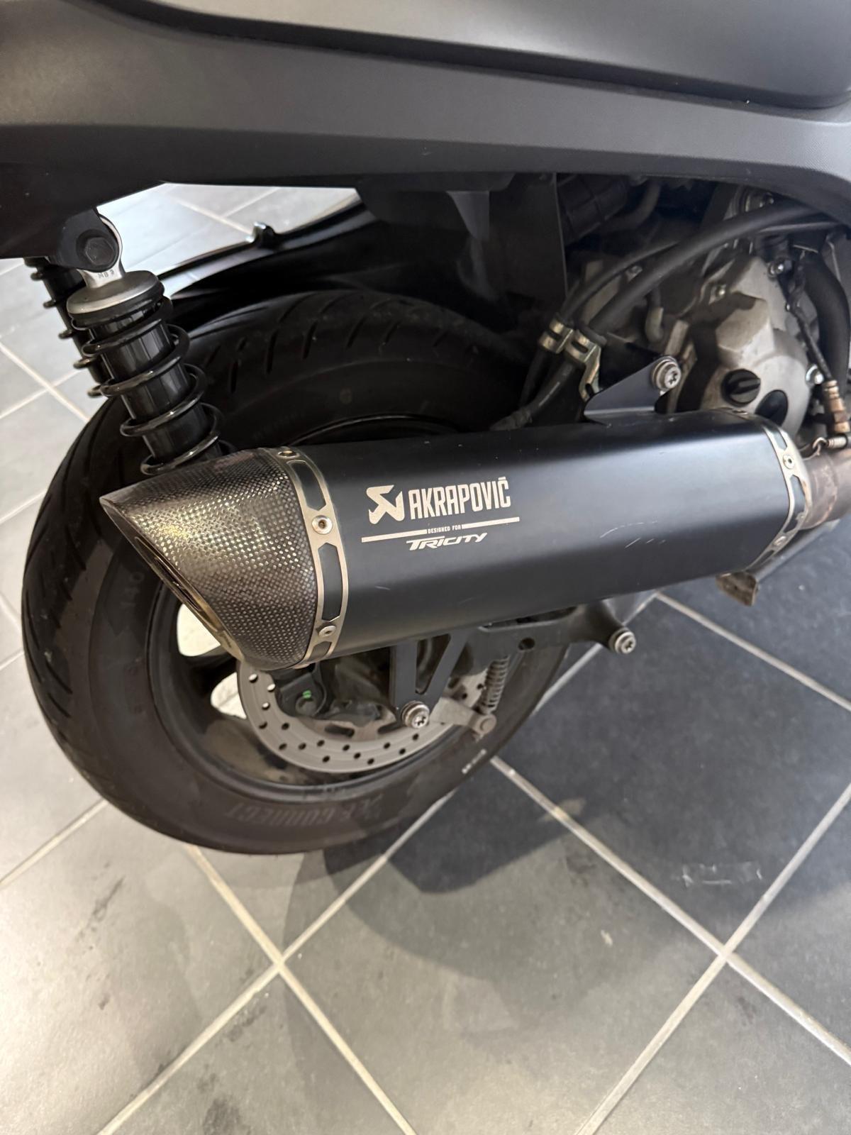 YAMAHA TRICITY 300 -CONTO VENDITA